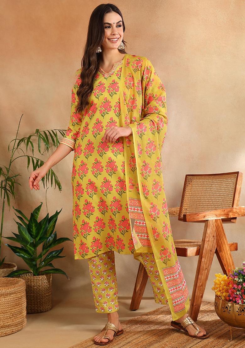Green Printed Cotton Blend Kurta Set