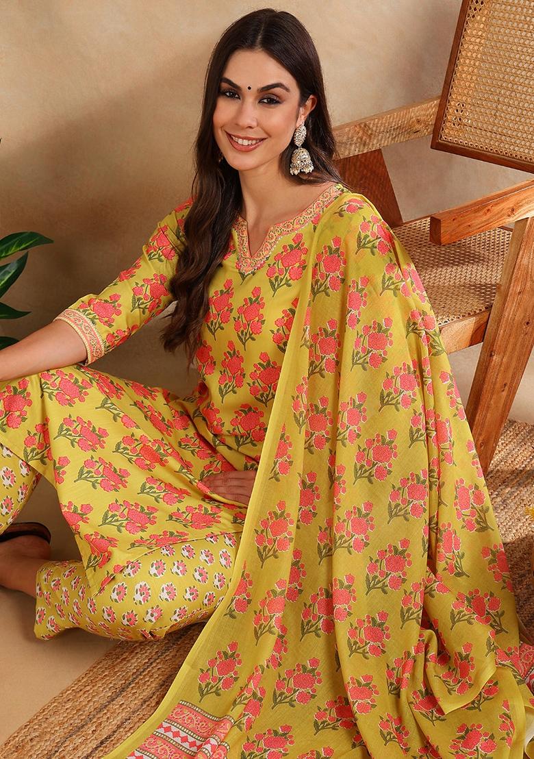 Green Printed Cotton Blend Kurta Set