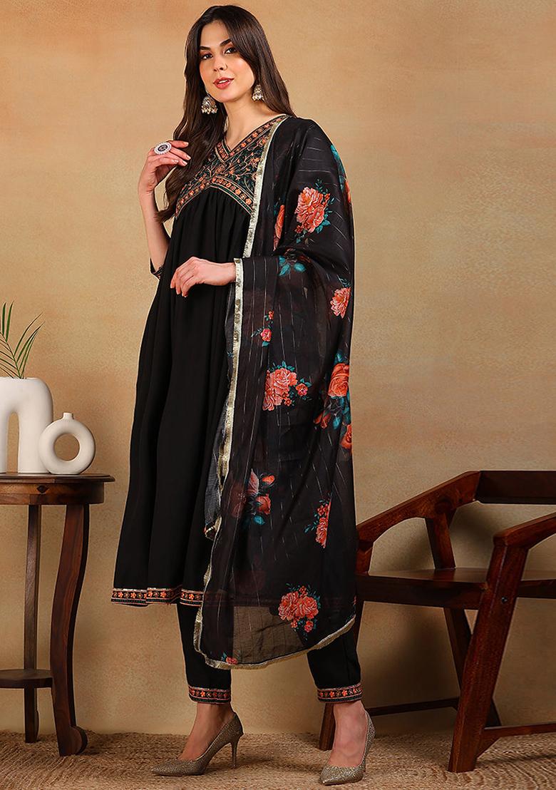 Black Embroidered Silk Blend Kurta Set