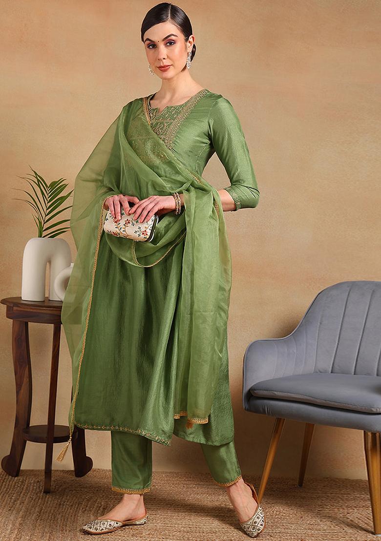 Green Yoke Design Silk Blend Kurta Set