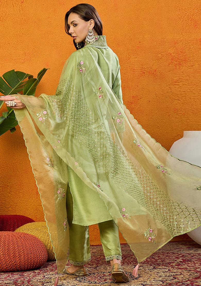 Green Embroidered Silk Blend Kurta Set