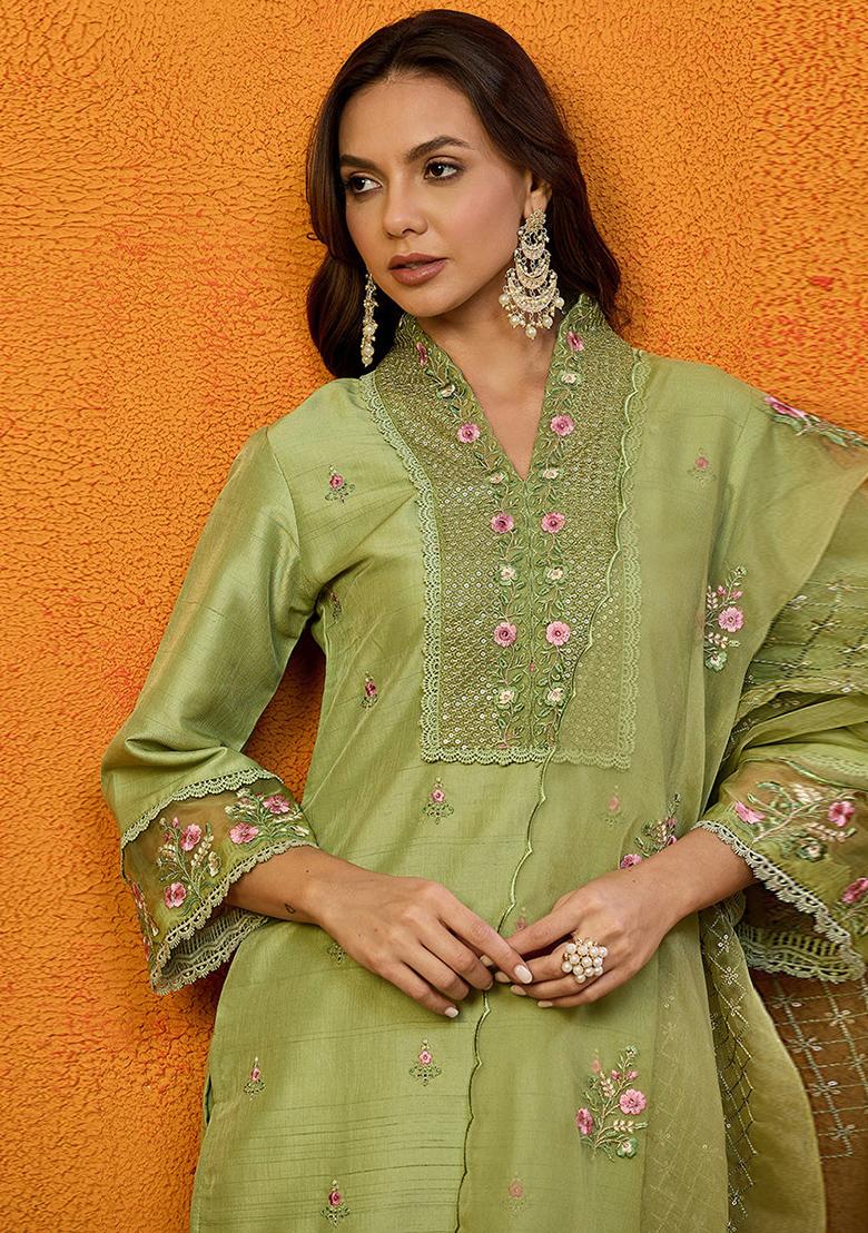 Green Embroidered Silk Blend Kurta Set