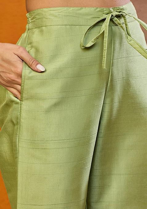 Green Embroidered Silk Blend Kurta Set