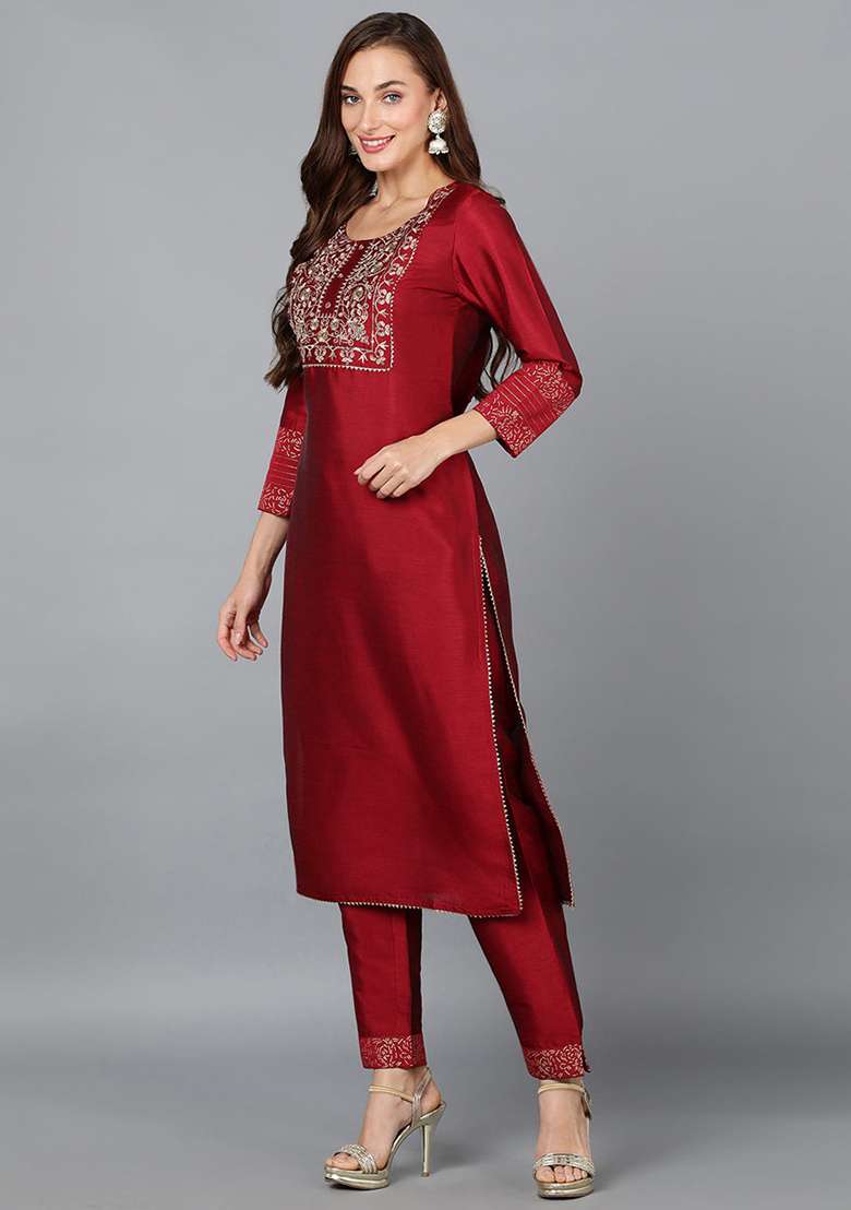 Maroon Embroidered Silk Blend Straight Kurta Set - Indya