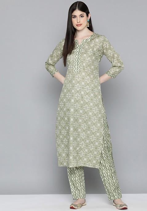 Green Ethnic Motifs Printed Regular Kurta With Trousers