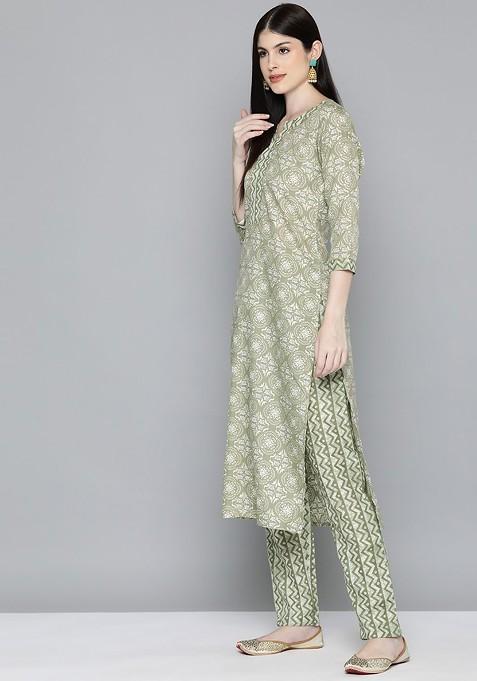 Green Ethnic Motifs Printed Regular Kurta With Trousers