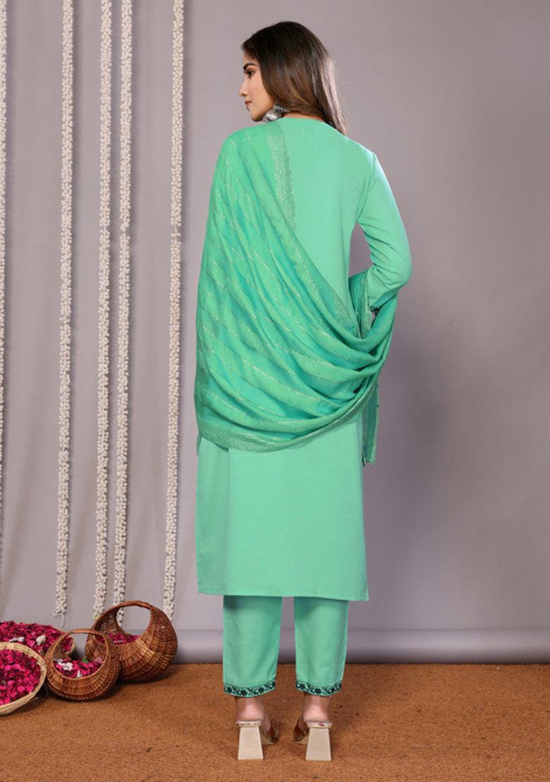Green Embroidered Cotton Blend Kurta Set