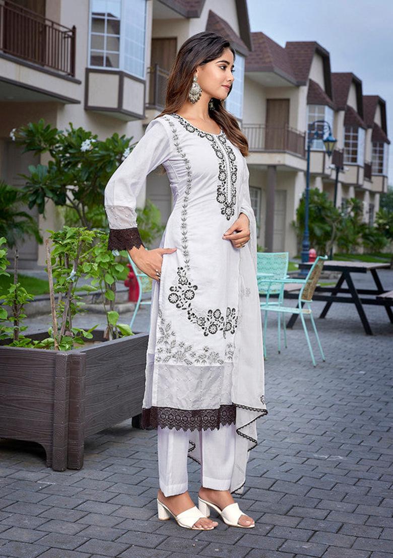 White And Black Embroidered Chanderi Kurta Set