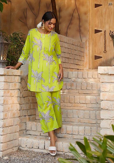 Lemon Green Printed Cotton Blend Kurta Set