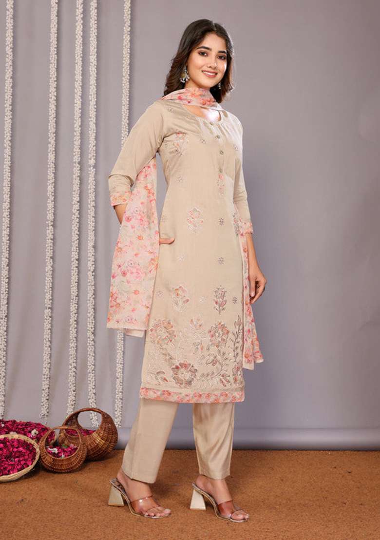 Beige Embroidered Chanderi Straight Kurta Set - Indya