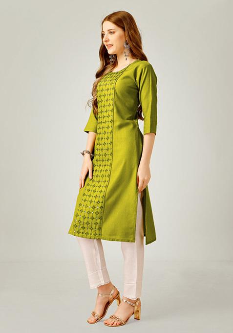 Green Embroidered Cotton Blend Kurta Set