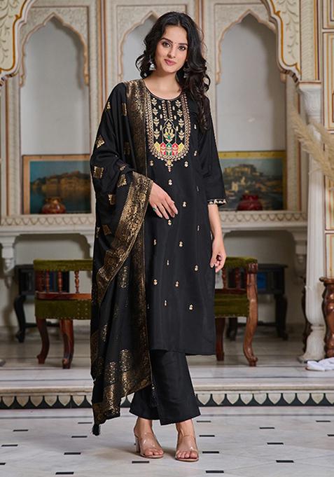 Black Embroidered Chanderi Kurta Set