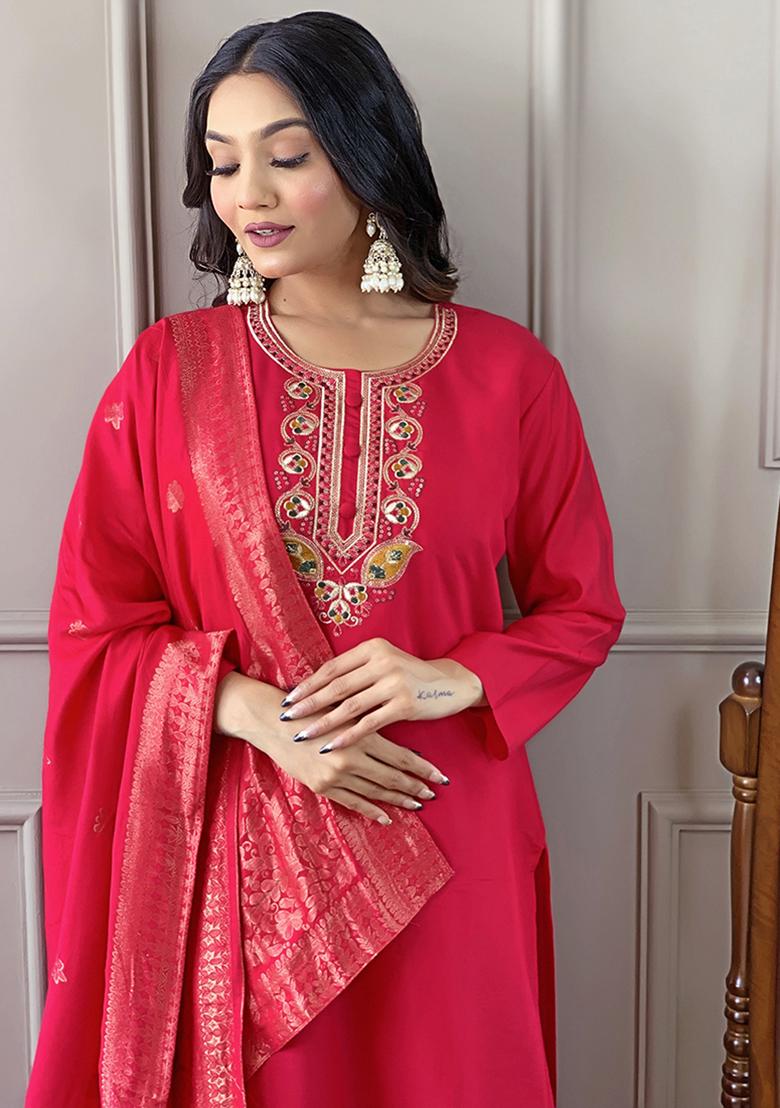 Red Embroidered Chanderi Viscose Kurta Set