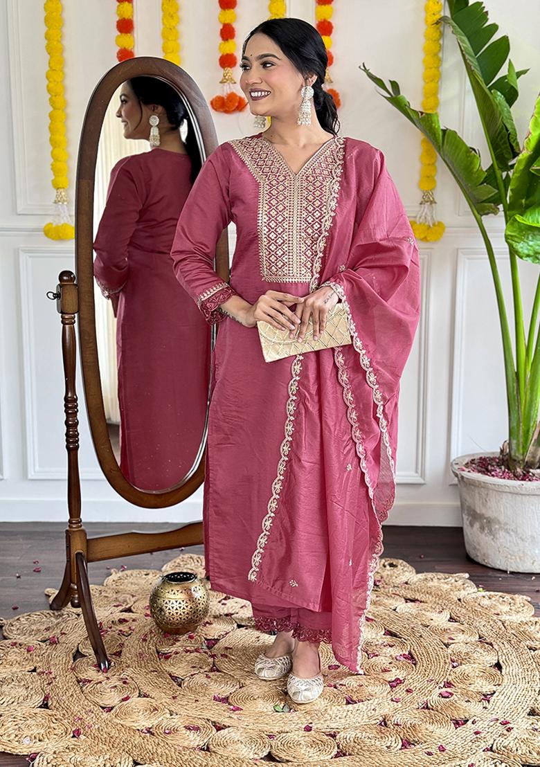 Onion Pink Embroidered Chanderi Viscose Kurta Set