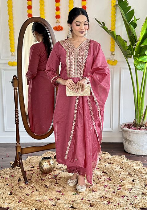 Onion Pink Embroidered Chanderi Viscose Kurta Set