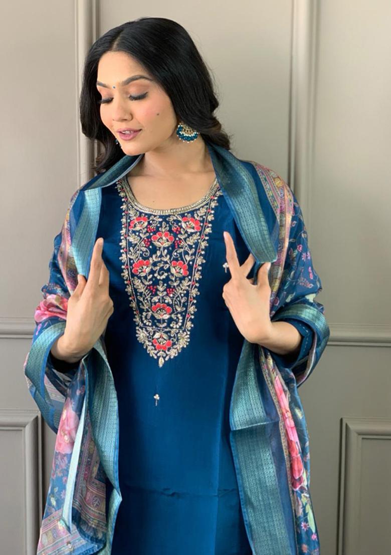 Navy Blue Embroidered Chanderi Viscose Kurta Set