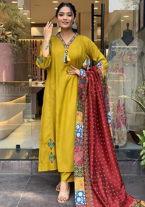 Mustard Thread Embroidered Chanderi Silk Kurta Set