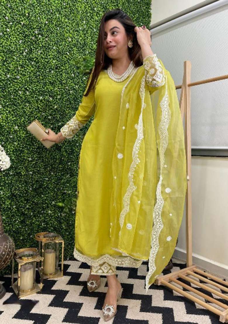 Yellow Embroidered Chanderi Straight Kurta Set - Indya
