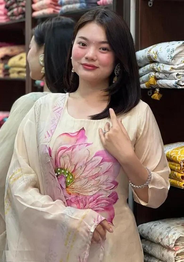 Cream Printed Silk Blend Kurta Set