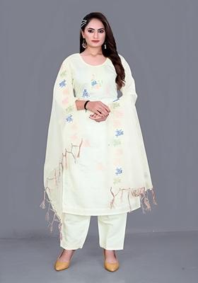 White Embroidered Chanderi Cotton Kurta Set