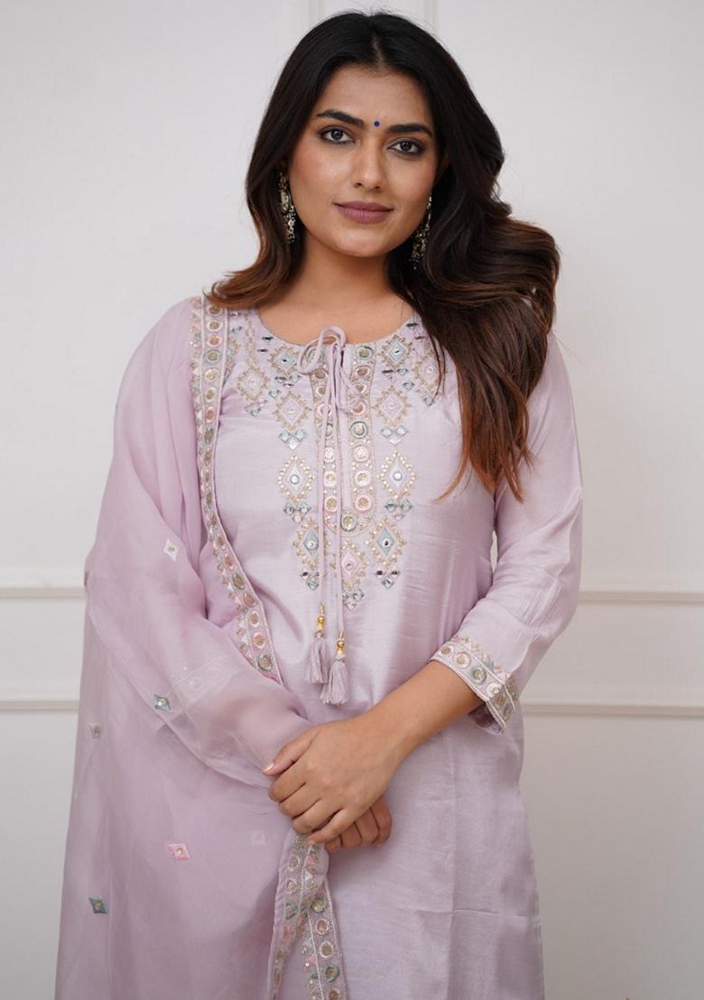 Onion Pink Thread Embroidered Viscose Kurta Set