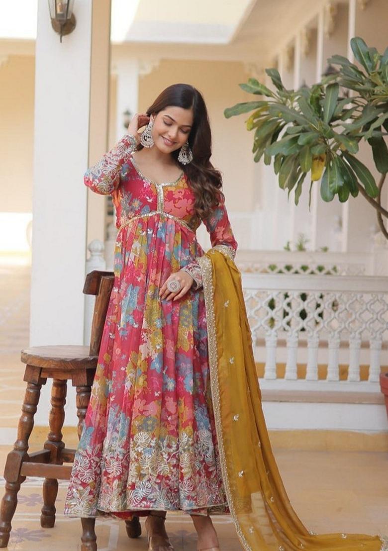 Women's Lavender Georgette Embroidered Anarkali Kurta Pant With Dupatta