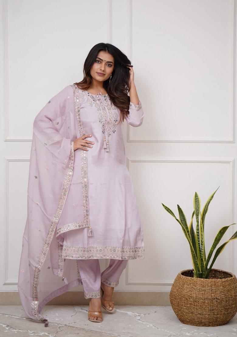 Light Lavender Embroidered Chanderi Viscose Kurta Set