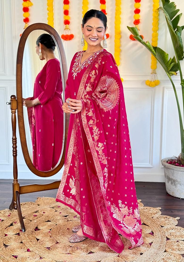 Hot Pink Embroidered Chanderi Viscose Kurta Set