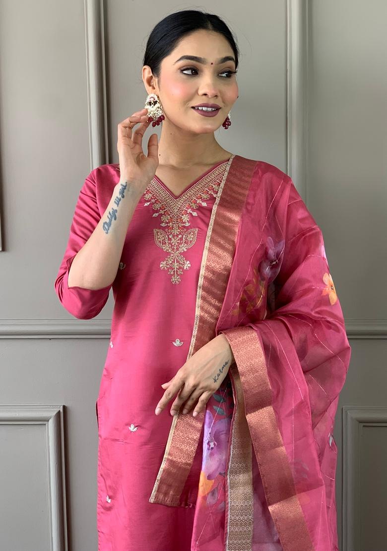 Onion Pink Embroidered Chanderi Viscose Kurta Set