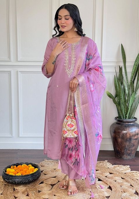 Onion Pink Thread Embroidered Chanderi Kurta Set