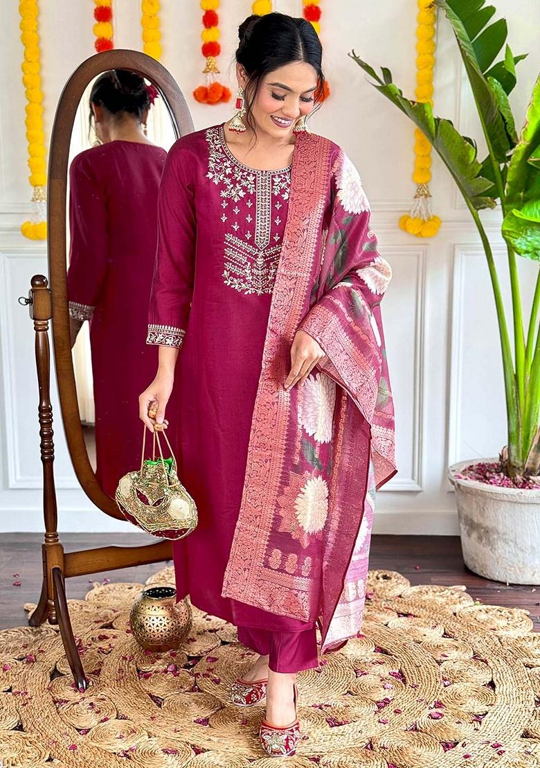 Magenta Thread Embroidered Viscose Kurta Set