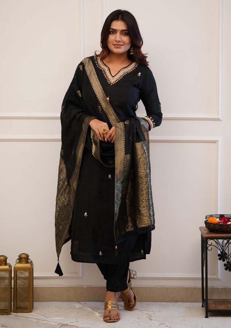 Black Thread Embroidered Viscose Kurta Set