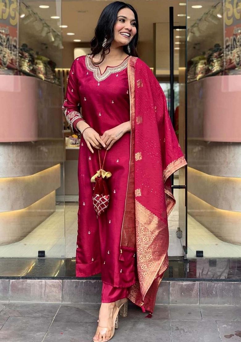 Magenta Thread Embroidered Viscose Kurta Set