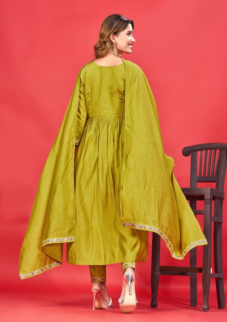 Lavender Sequin Thread Embroidered Roman Silk Kurta Set