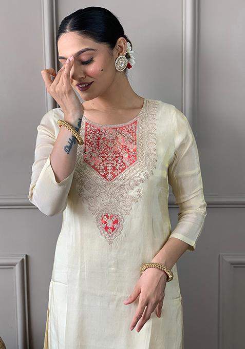 Cream Embroidered Chanderi Silk Kurta Set With Dupatta
