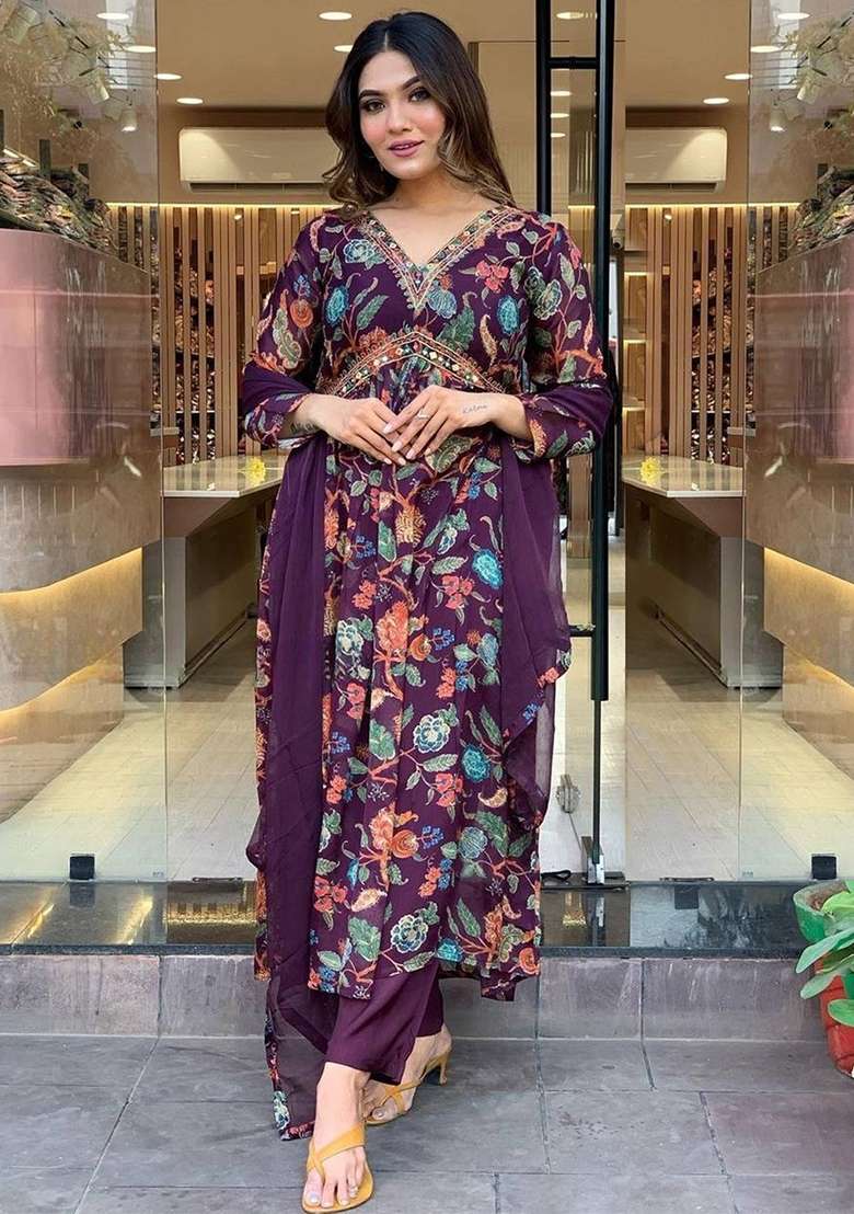 Purple Embroidered Georgette Pakistani Suit Set - Indya
