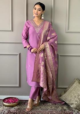 Mauve Embroidered Chanderi Silk Kurta set
