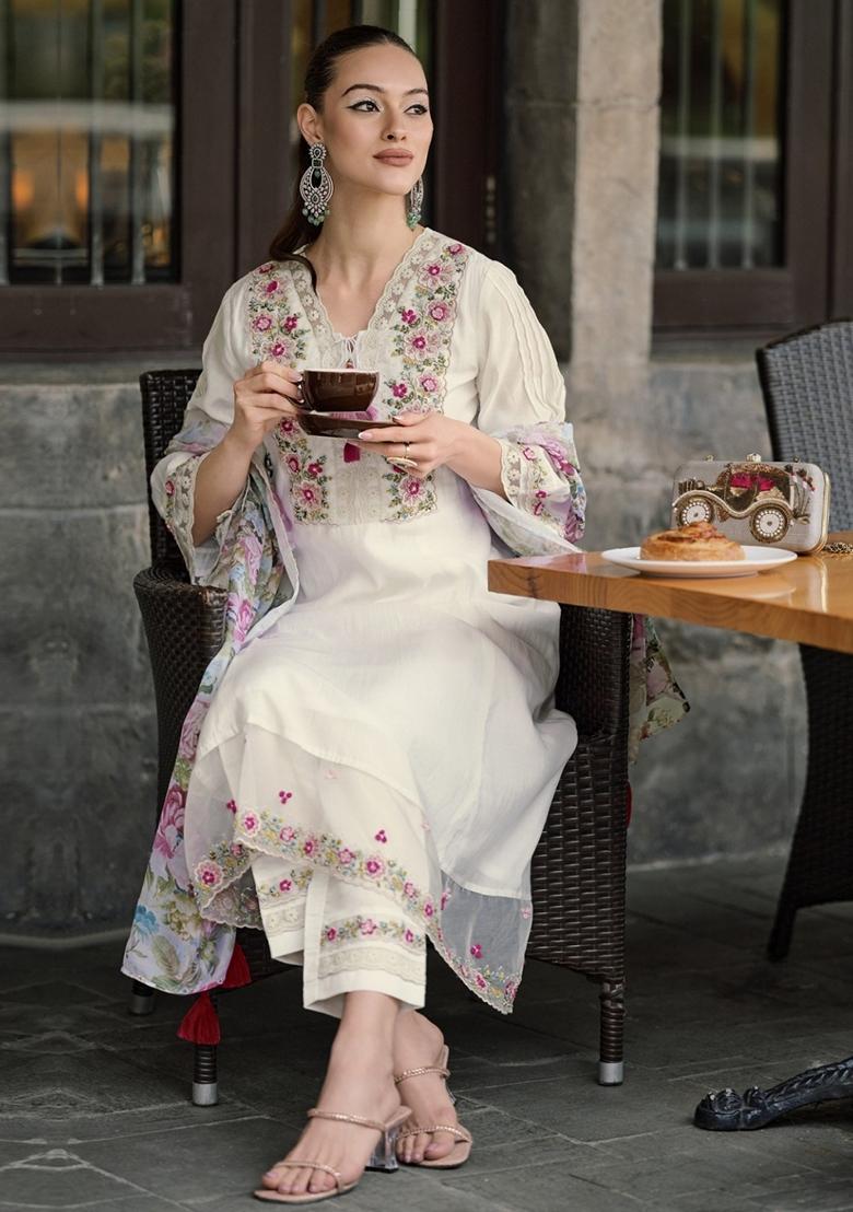 Off White Embroidered Chanderi Cotton Kurta set