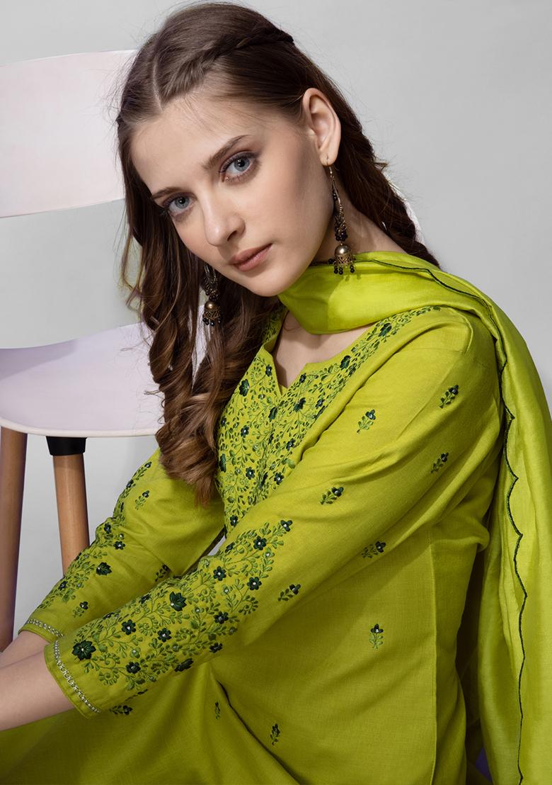 Green Embroidered Blended Cotton Kurta Set