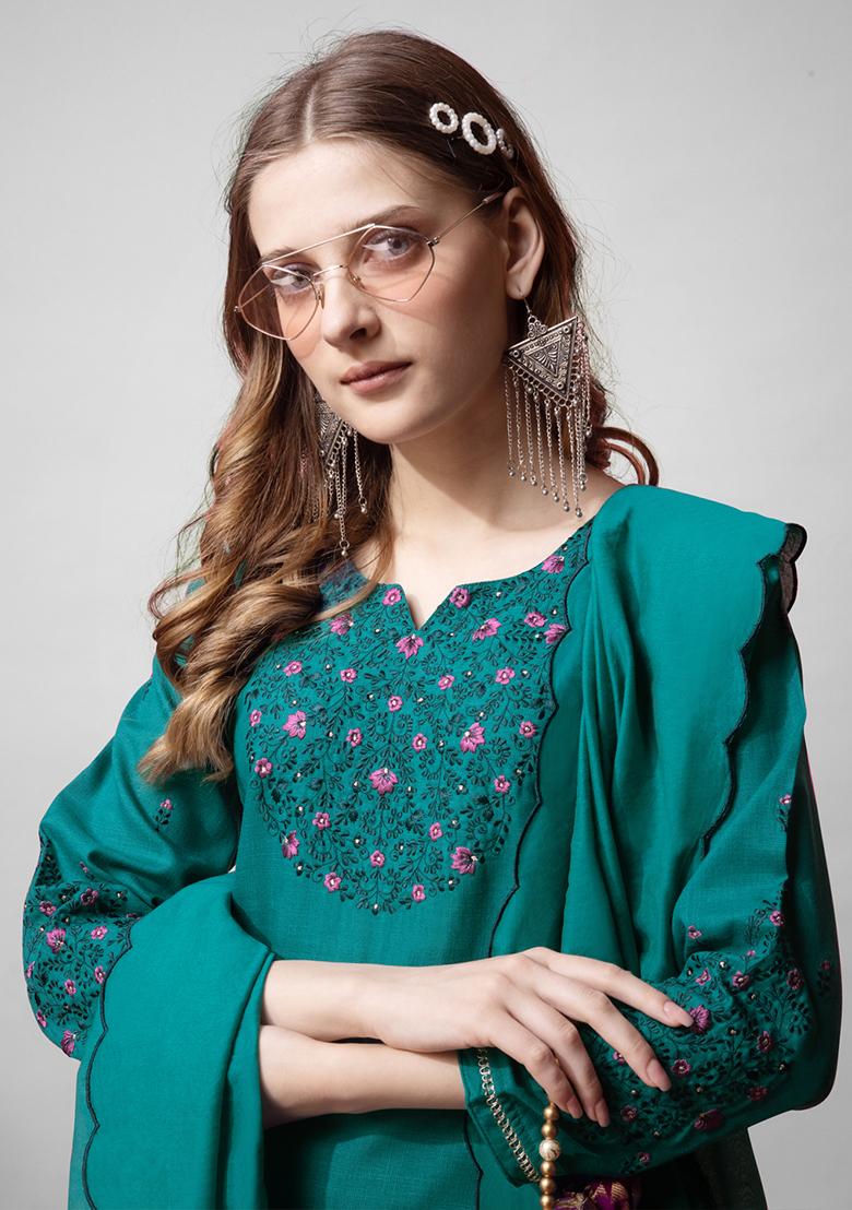 Green Embroidered Blended Cotton Kurta Set