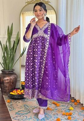 Violet Thread Embroidered Chanderi Silk Kurta Set