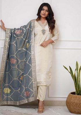 Off White Thread Embroidered Viscose Kurta Set