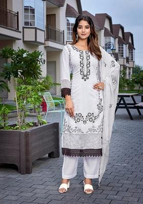 White And Black Embroidered Chanderi Kurta Set