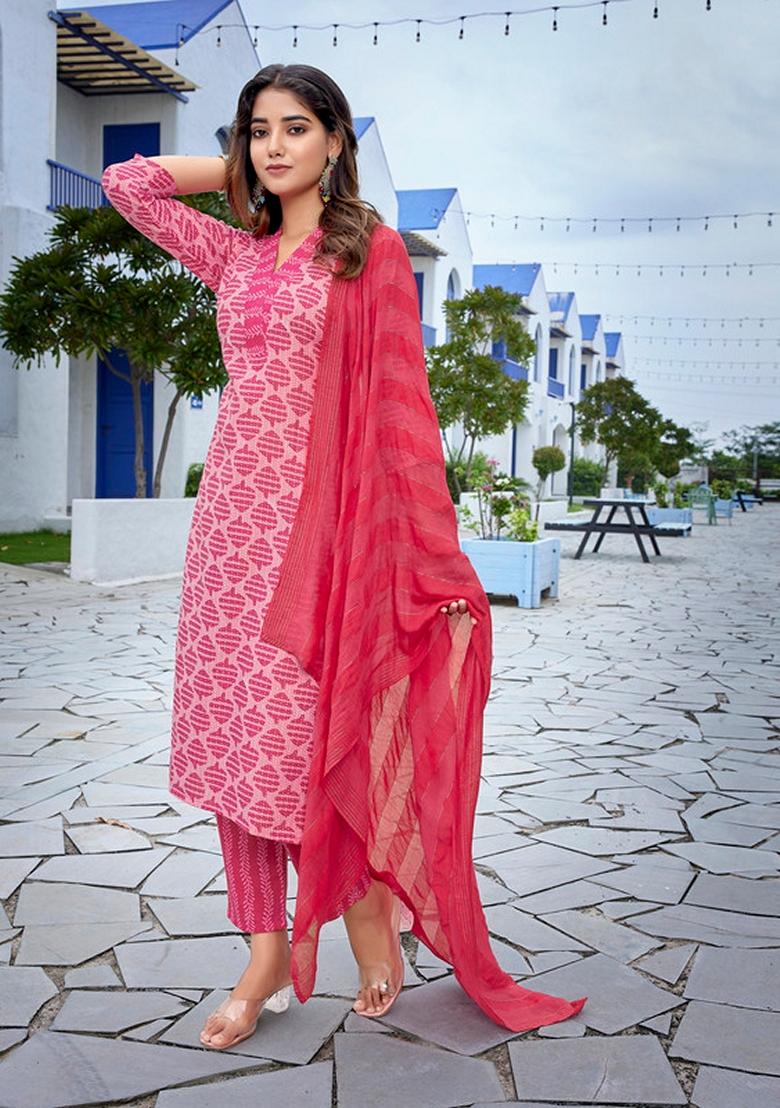 Pink Printed Cotton Blend Kurta Set