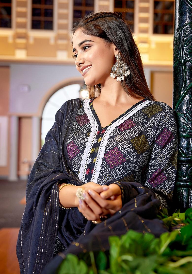 Navy Blue And White Printed Cotton Blend Kurta Set