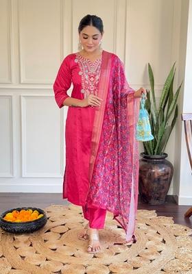 Pink Embroidered Chanderi Kurta Set