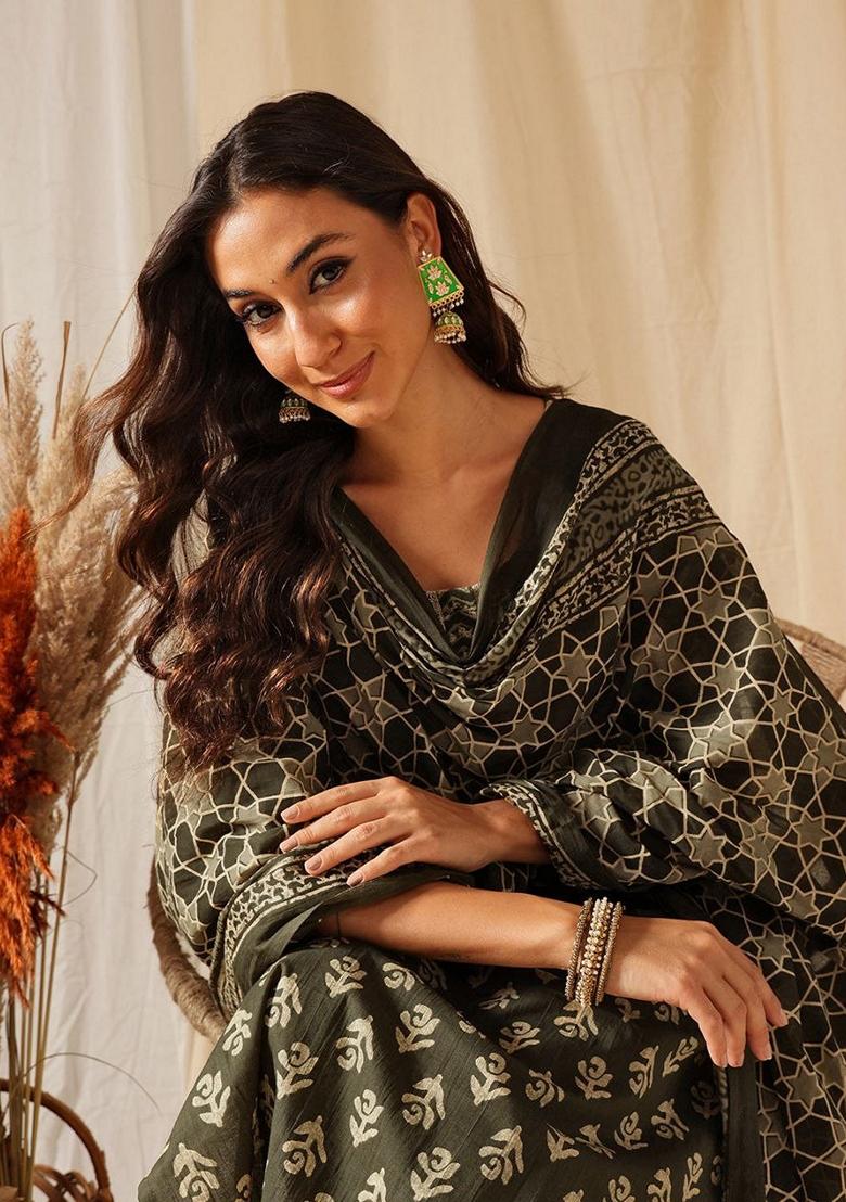 Green Digital Print Rayon Kurta Set