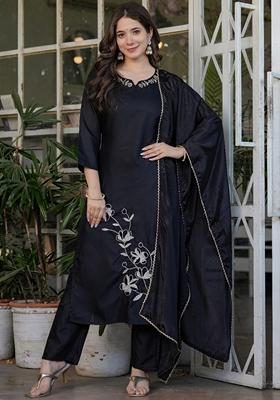 Black Thread Embroidered Viscose Rayon Kurta Set