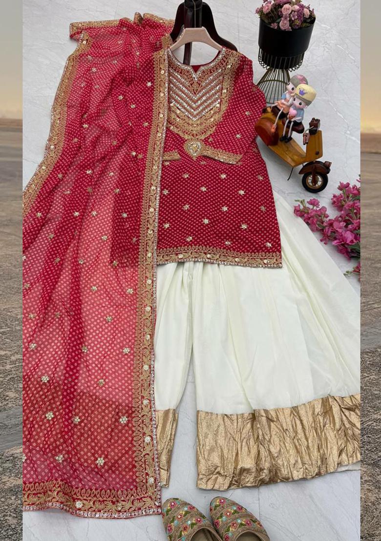 Red Embroidered Georgette Kurta Set