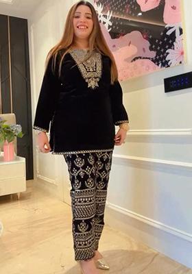 Black Embroidered Velvet Kurta Set